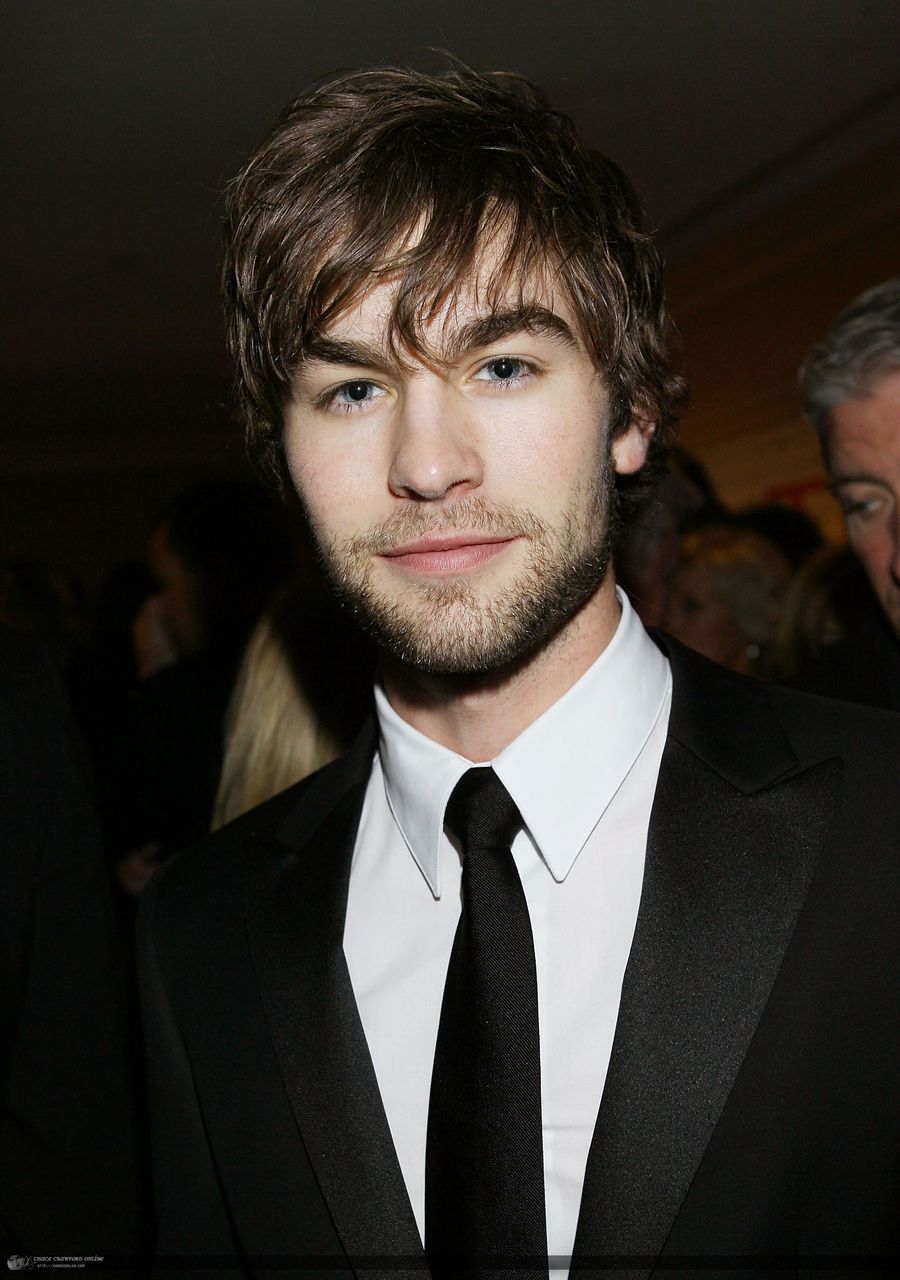 Happy Birthday Chace Crawford.
The first Internet favorite white boy 