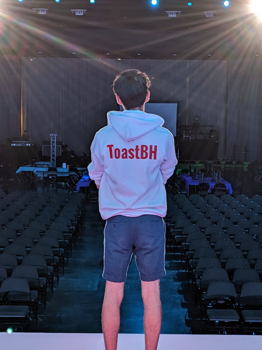 LeftStickDown's tweet photo. A few of my favorite shots I got at #LTC7 https://t.co/6P9jSPapdr