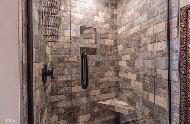 SamsonGroup's tweet photo. Shower goals! This remodeled walk-in shower for a client provides a spa-like getaway in-home.

#goals #showergoals #remodel #bathroomremodel #spa #samsonbuilt #samsonconstruction https://t.co/VmmqkiQP6j