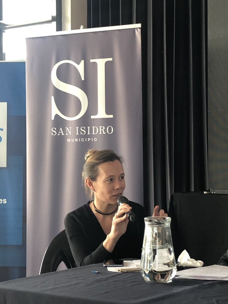 Modera el Panel II <a href="/picasso_andrea/">ANDREA PICASSO</a> de <a href="/sim_ezeiza/">Ingresos e Inspeccion</a>