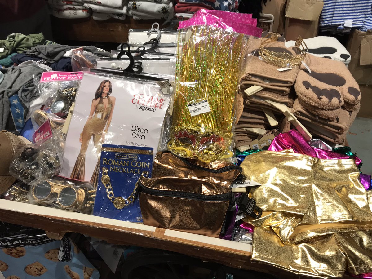 Get all your gold accessories here! We have costumes, tiaras, short shorts, masks and many more....#goldparty #solidgoldtea #teadance #boatslip #ptown2019 #ptown #ptownbearweek