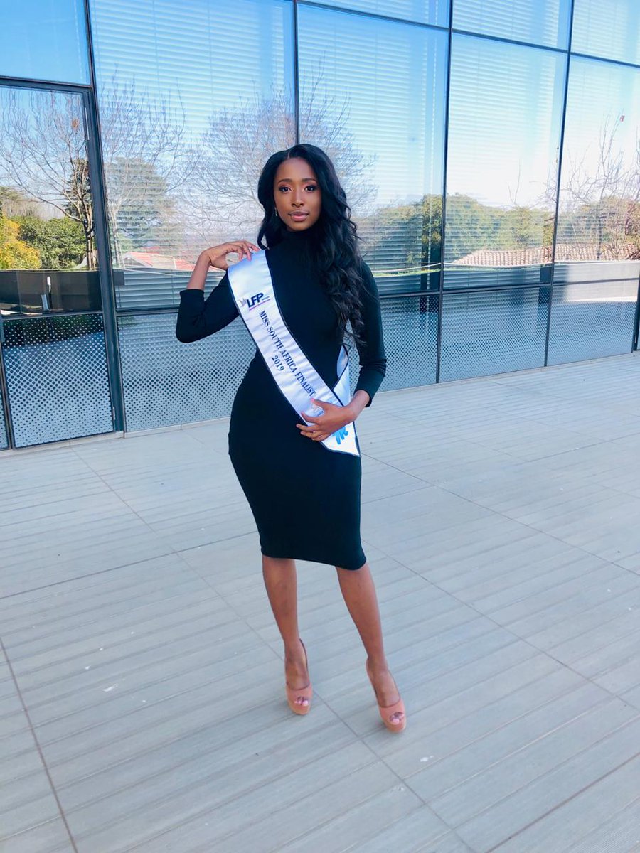 Nomagugu_'s tweet photo. Keep calm and vote for @beulah_baduza

#BeulzForMissSA

https://t.co/oFA6MVpanE https://t.co/KEiMbBTEx5