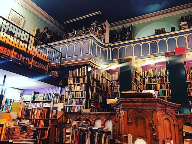 farmgirlfood's tweet photo. So then I stumbled across the literal Hogwarts of Bookstores. I LOST MY DAMN MIND. 
Inverness- are you kidding me??? Sorry, not coming home - if you need to reach me you’ll find me tucked in a corner in this place. ❤️👩🏻‍🍳🇨🇦🇬🇧🏴󠁧󠁢󠁳󠁣󠁴󠁿 #chef #chefsofinstagr… https://t.co/vbyVGeCIOG https://t.co/vgdJXytZqE