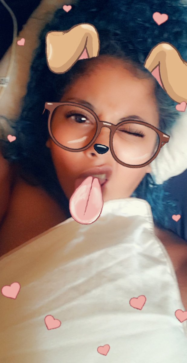 MyBorderlineLyf's tweet photo. Good morning universe 🌍🌎🌏💫 and all you beautiful souls 🔮👁🔮
#Queenme #selife #selflove #followme #like4like #tattoo #wakeup #love #pagan #cosmicme #capricorn♑ #AuriNyx #Phoenix🔥  #myjourney #sunrisen #ThursdayThoughts #thursdayvibes #TheJadedPoet #writer #avidbookreader https://t.co/cFOTSSG27x