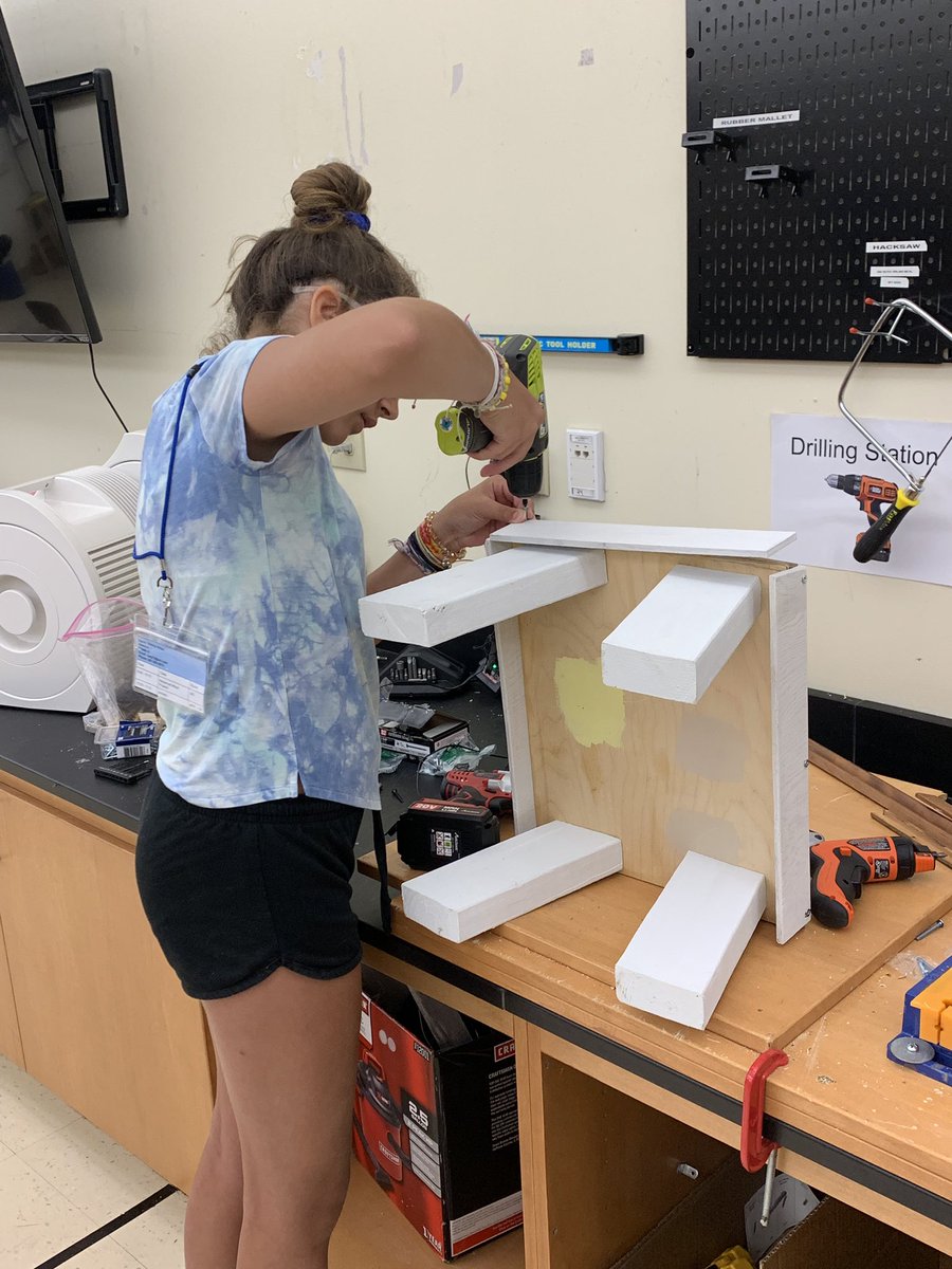 CMorfing's tweet photo. Lots of great work and final products today @WPSSummer https://t.co/3ydqowdI2z