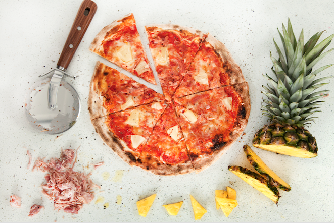 caramicopizza's tweet photo. It's time for the ultimate debate! Pineapple on pizza, YAY 🍍 or NAY 🚫? https://t.co/NHNARRXpeI