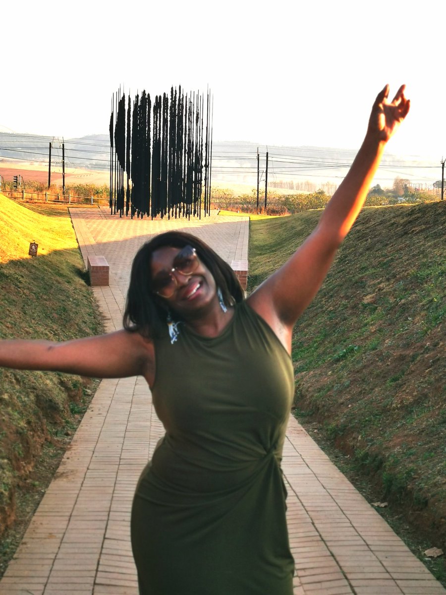 Vuyi_Mpofu's tweet photo. Enkosi Tata. If not for your incredible sacrifice I wouldn't be able to do what I do. #NelsonMandelaCaptureSite #capturesite #volvos90 #Volvo #roadtrip #LuxuryTravel #luxurycars #MandelaDay2019 @VolvoCar_SA @DrivingInHeels @GarageGals https://t.co/OdOlxhgVCW
