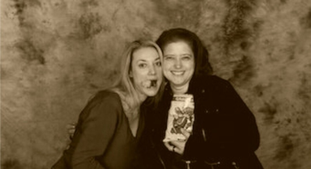 TJ_Kiwi's tweet photo. When I saw this it reminded me of the funny photo shoot with @ZoiePalmer @starfuryevents #Faebles4 ๐๐โค๏ธ Happy #TBT https://t.co/68RWScJRDV
