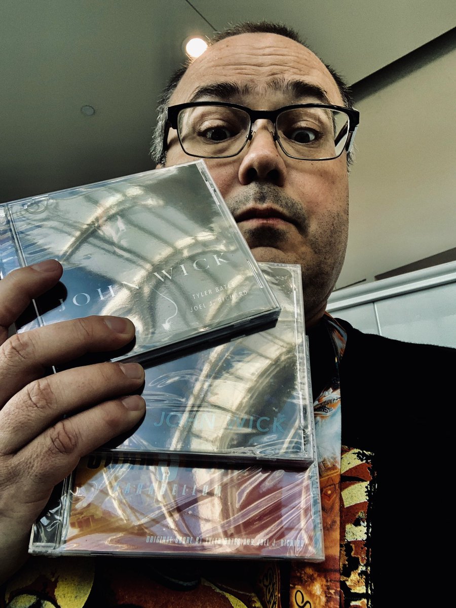 cyberaug's tweet photo. Collected all 3 bounties for #HuntForWick #SDCC @VareseSarabande https://t.co/R8fqLuM6kU