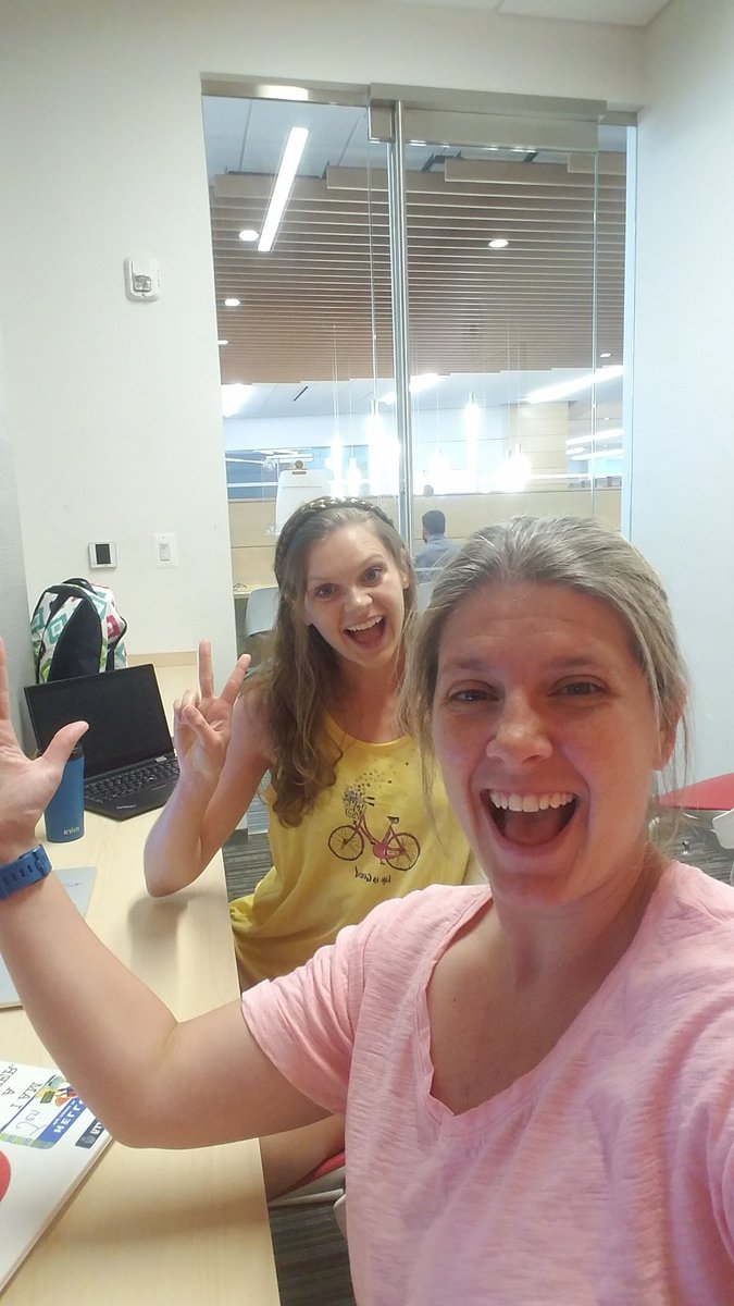 CherryReads's tweet image. We&apos;re officially #newsela and #googleeducator certified teachers!! #5c
#BAMsummerjam @msjay_ela @MichelleCPicard @BAM_MS_Official @Newsela @GoogleForEdu