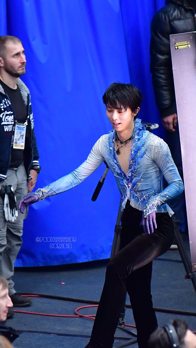 凛 筋肉で衣装パツパツのotonal様 羽生結弦 凛写真 Cor18