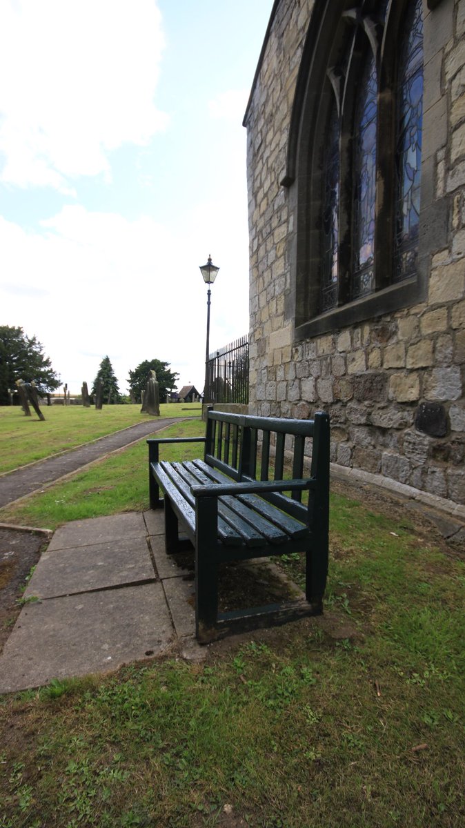 MyFaveBench's tweet image. St Peters Church Elwick.
A beautiful church and of course it had a nice bench to just sit down and watch the clouds sweep overhead.
#Elwick @ElwickHartPS #BenchFans