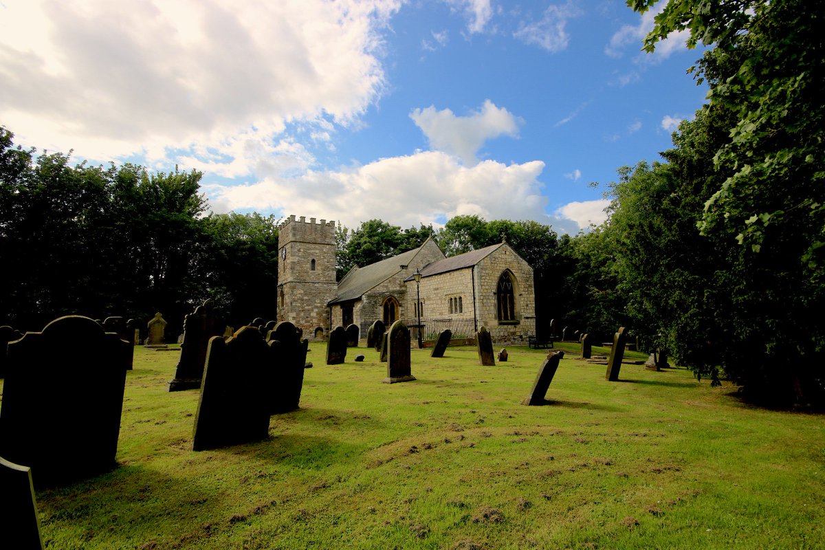 MyFaveBench's tweet image. St Peters Church Elwick.
A beautiful church and of course it had a nice bench to just sit down and watch the clouds sweep overhead.
#Elwick @ElwickHartPS #BenchFans