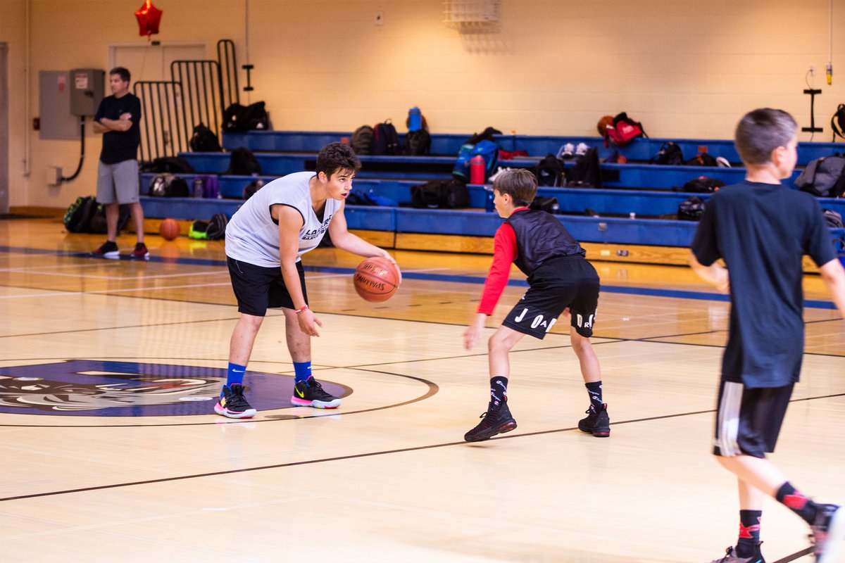OBABBall's tweet photo. U14 Boys | First half of Day 2!
• Stations Pt. 2
• Nutrition Talk
#OSDP2019 #OntariosVeryOwn https://t.co/DXVwf7QnXs