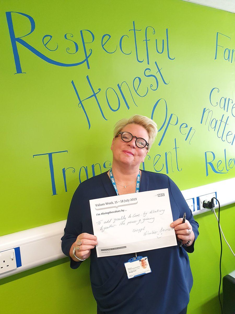 allofusinmind's tweet image. "To add quality to care by working together...the power of giving" 😊Jane from our Volunteer services with a strong statement on how the team is #LivingTheValues #OurNHSpeople @NHS_HealthEdEng