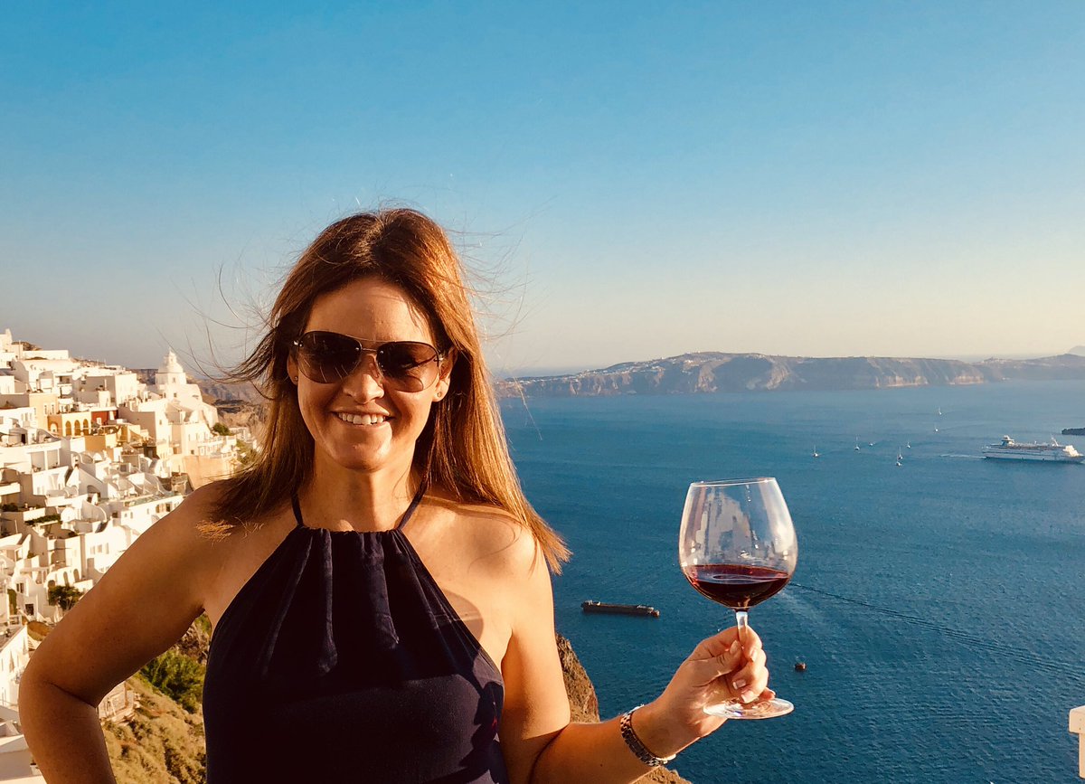 ShanPascall's tweet photo. Sending love to the Elgin tweet up crew.. sounds like a fabulous evenings line up from some of Elgin’s top wine producers (this wine I am drinking has nothing on the fine wines coming out of Elgin) @ExperienceElgin #elginwine #redwine https://t.co/rj9nGxGyXf