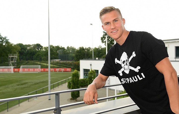 Very happy to sign for this special club <a href="/fcstpauli/">FC St. Pauli</a> 👊🏻
I will give everything and i hope we can be successfull together.
Ich freue mich auf die neue saison! ☠️