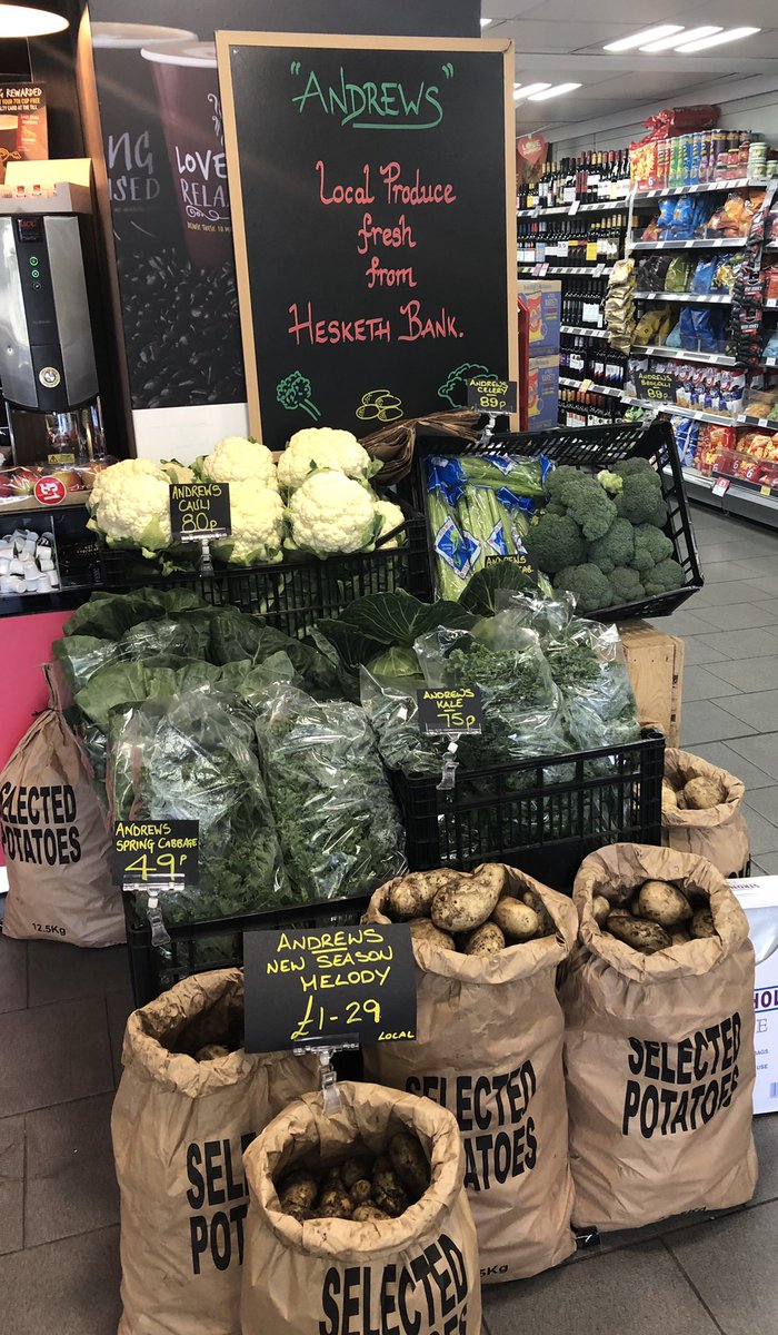It’s all about the local produce at Heskin this weekend #shoplocal #localsuppliers #spudwhisperer @lawrencehunts @Paulfar2255 @KWhetnall @stephlatham_21