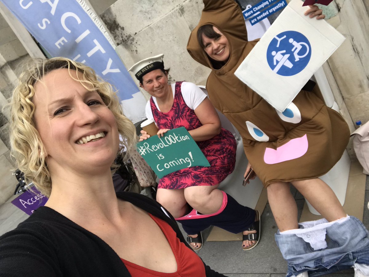 Sam_OBUnique's tweet photo. Great day with these lovely ladies and co! #PantsDown4Equality #RaisingAwareness #Campaigning @SazBrisdion @ToPeeOrNot #SeaCityMuseum #Southampton #RevoLOOtion #IncLOOsionForAll #ChangingPlaces #BenchAndHoist https://t.co/1RtED0CkPh