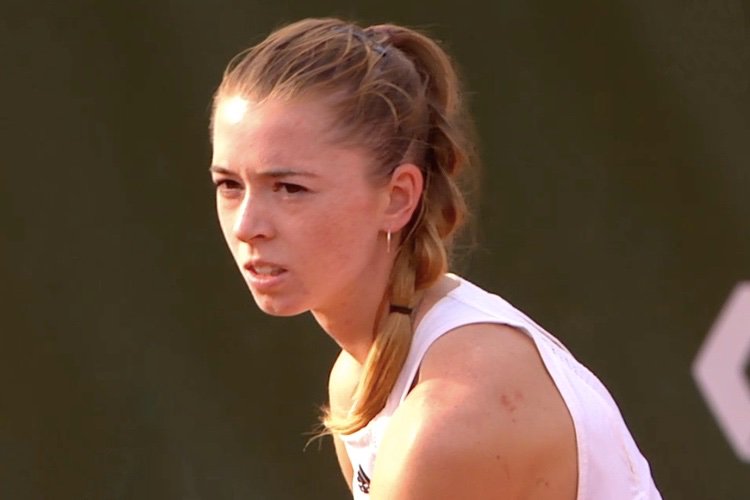 Schade! Simona Waltert in Lausanne ausgeschieden. 

Bericht: grheute.ch/2019/07/18/sim…