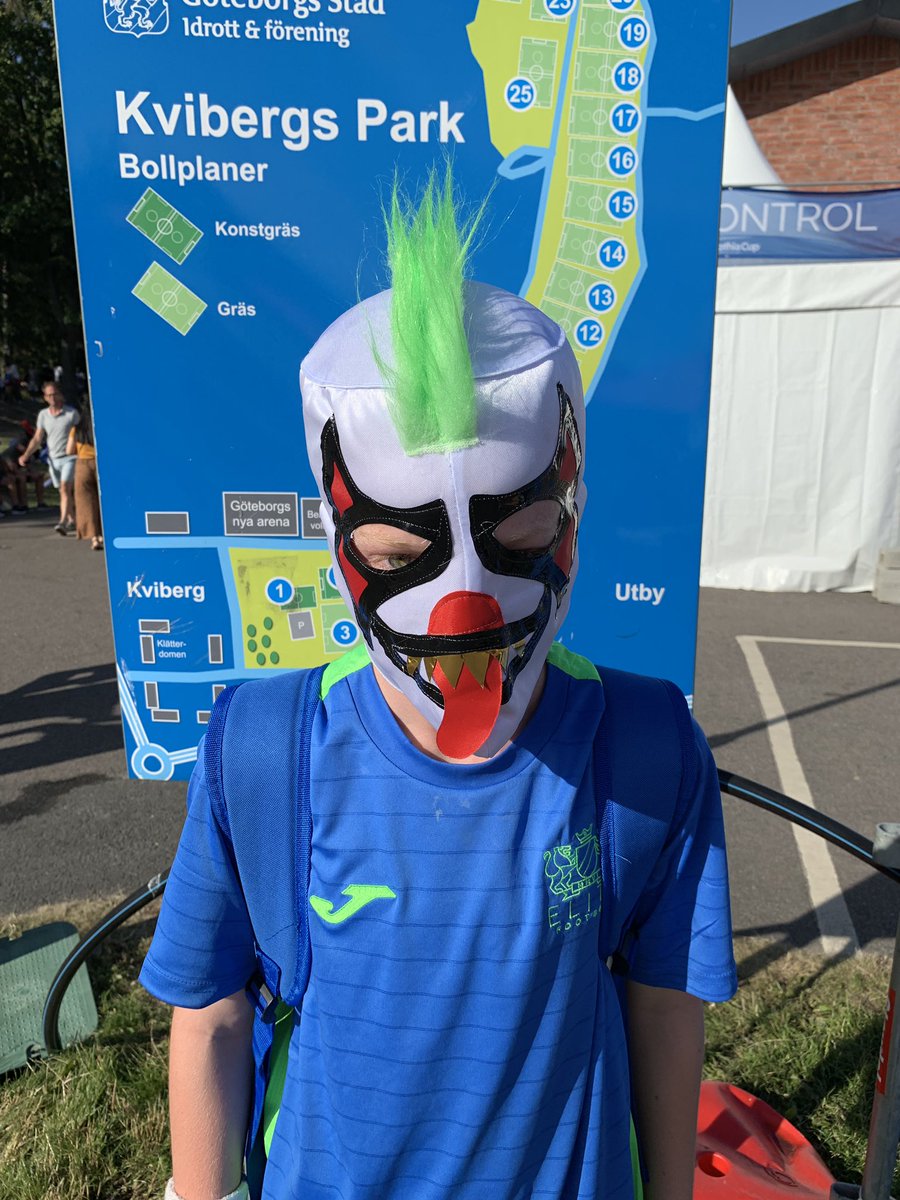 davesrogers's tweet photo. Unfortunately not to be for JR’s Elite team @Gothia_Cup. The draw was unkind pitting them against a class team from Mexico, so early in the knockout stages. They were class both on and off the pitch. @academystjames @BoscombeYouthfc @TwynhamSchool class of 2026 https://t.co/enMXZZc0t3