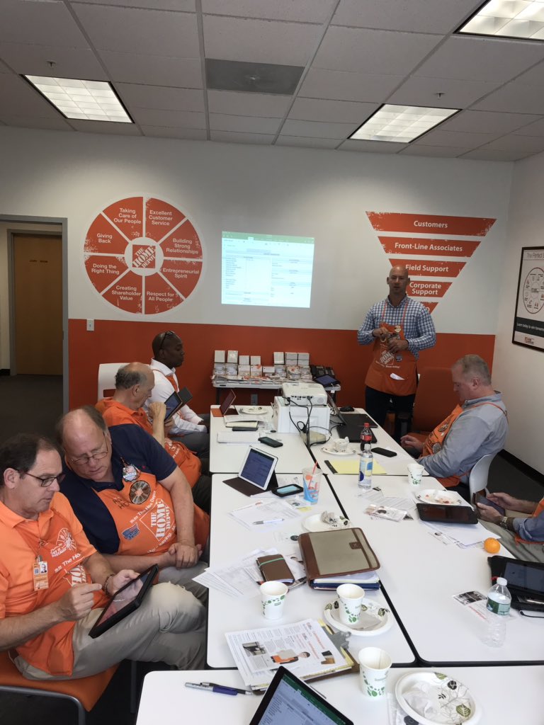 AugMarino tweet media