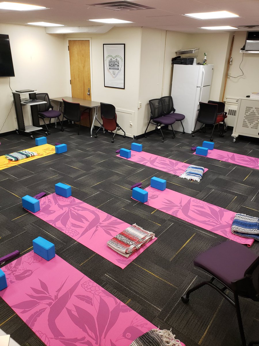 stevenstrull's tweet image. All set for our next yoga practice teach the @BKNorthNYCDOE and @thedegoviagroup way!
#YMTPP
#mindfulbehavior(ism)
@NYCDOE 
@DOEChancellor
@CWATSONHARRIS
@BPEricAdams 
@RLEspinal 
@BarnabySpring