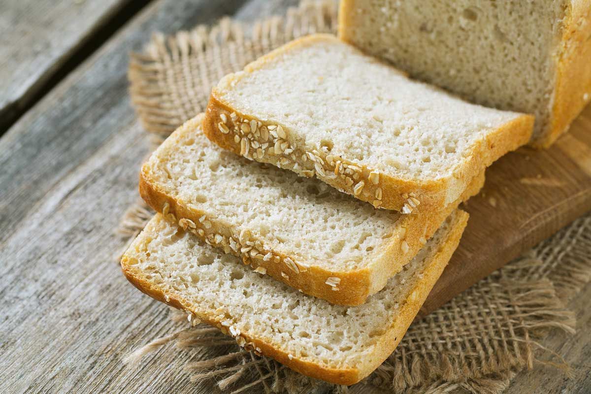 BakingSnackMag's tweet image. Historically, fortification was all about adding vitamins and minerals to everyday foods to prevent deficiencies that can lead to disease. This has evolved to include adding nutrients to help the body function at its best buff.ly/2XNBlFF #foodprocessing #formulating