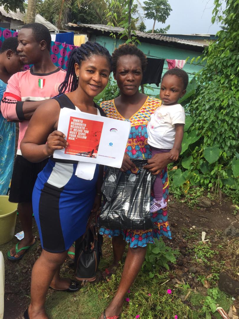 MikiFoundation's tweet photo. We celebrated Mandela Day through a Humanitarian Assistance Drive to vulnerable persons (IDPs, widows, widowers, single mothers, the sick and poor people) in local neighborhoods in Limbe. #MandelaDayWithDMF #mandelaeffect #iloveDMF #ImpactingLives #MyMandelaLegacy #obamaleaders https://t.co/BeqVMqIoJU