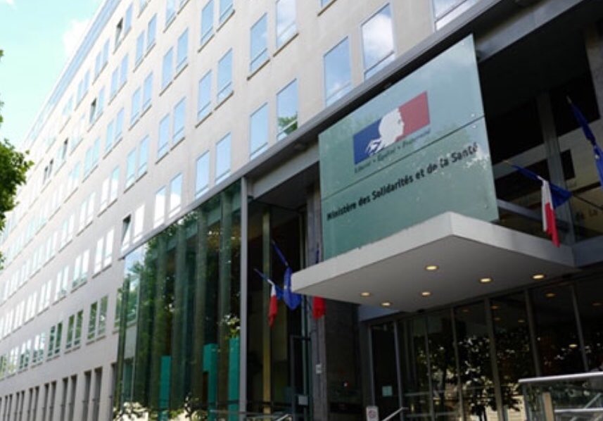 La #Cndepah reçue par Myriam El Khomri: la délégation insiste sur la nécessaire augmentation des effectifs, la généralisation de la formation ASG, la revalorisation salariale des aides-soignants