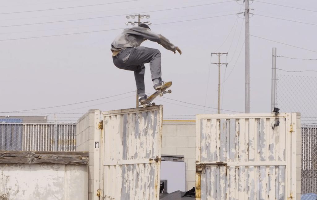 Smooth technical skating from Brazil's Alex Massotti for Plural Skateboards. skateboarding.transworld.net/videos/alex-ma…