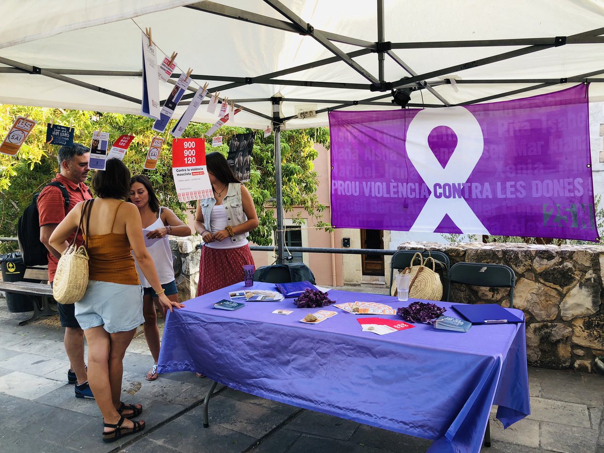 ajAltafulla's tweet photo. 📢 Tot a punt a l’ #EscenariEsglésia per donar el tret de sortida a la 6a edició de l’ @Altacustic 🎼 #Aramateix #Susannes, a les 20:30h @fitoluri ; i a les 22h @joanreig 🤩 #Altafulla #VilaClosa #Música #Territori #Gastronomia https://t.co/cwq5pGJzhD