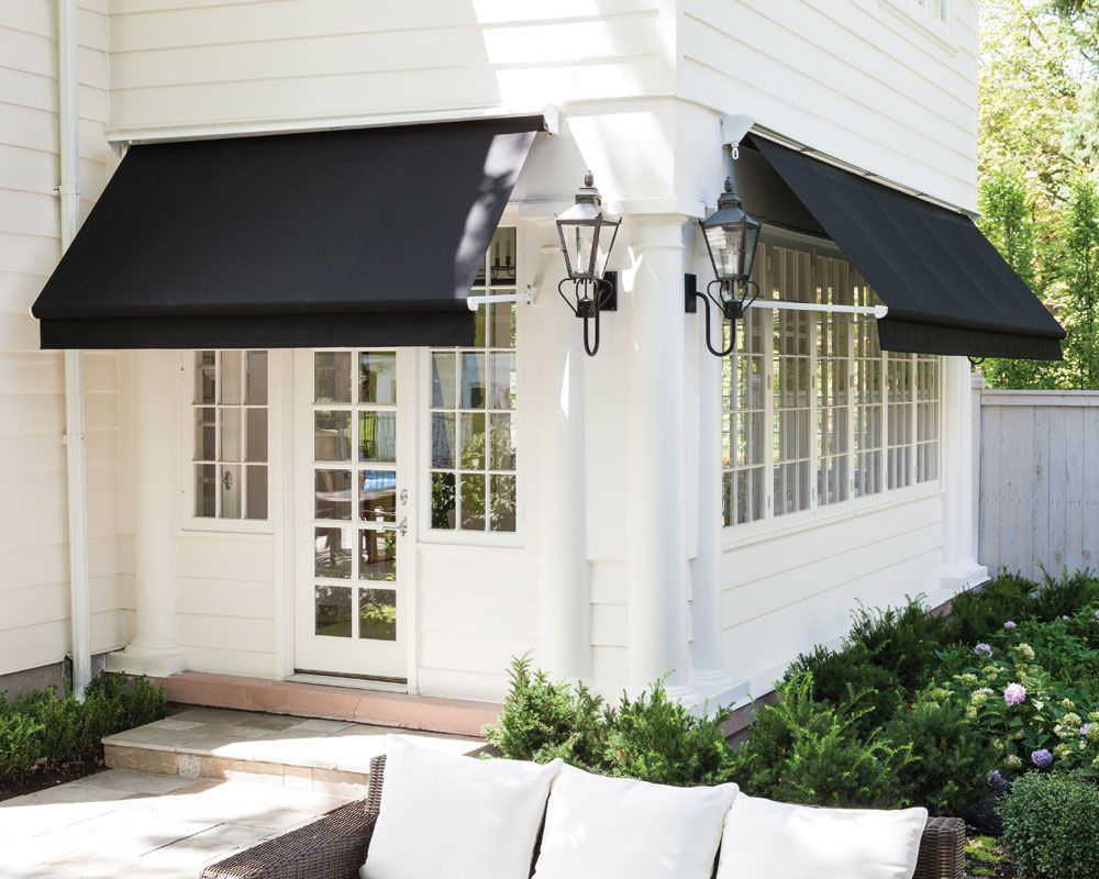 SugarHouseInd's tweet image. Add both style and sun protection to your home with a retractable window awning from the shade experts at SugarHouse. Learn more: buff.ly/2JFDyKO
#shade #windowshade #windowawning #windowshade #retractable #retractableawning #blockthesun #outdoorliving #homeimprovement