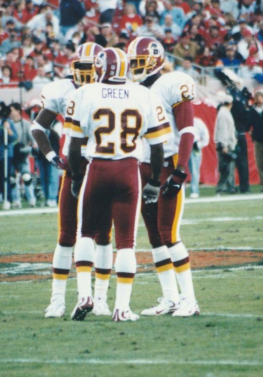darrellgreen28's tweet photo. Throwback Thursday https://t.co/LMo3BdvwBI