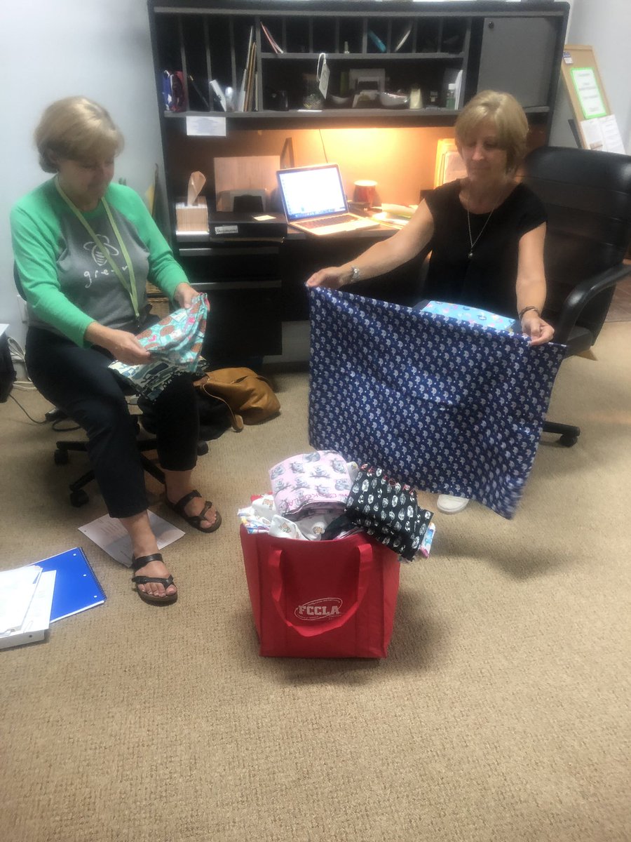 mlthrelkeld's tweet photo. Last week & this week has been hectic. Our Apparel classes & FCCLA members made pillowcases 4 Greenest Up off the Floor Program! Students sewed & embroidered uplifting sayings that matched their fabric! Proud teacher moment! #wearepfafftown #VisitLower300 #RaiderFCS @BradRoyal_1 https://t.co/aQ31bWVp7J
