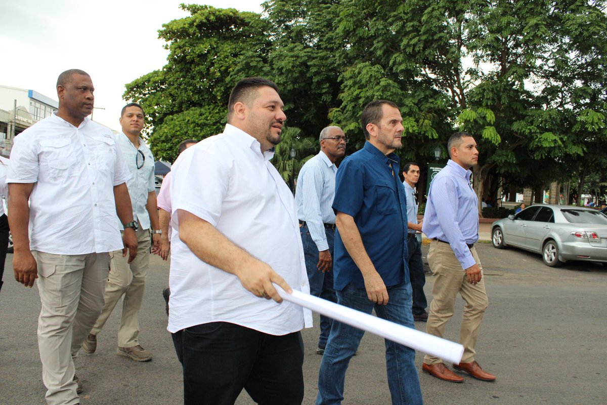 Gracias al señor Contralor <a href="/freddyhumbert/">freddyhumbert</a> por aceptar nuestra invitación y acompañarnos a conocer los proyectos a futuro que deseamos realizar dentro de nuestra Noble Ciudad.