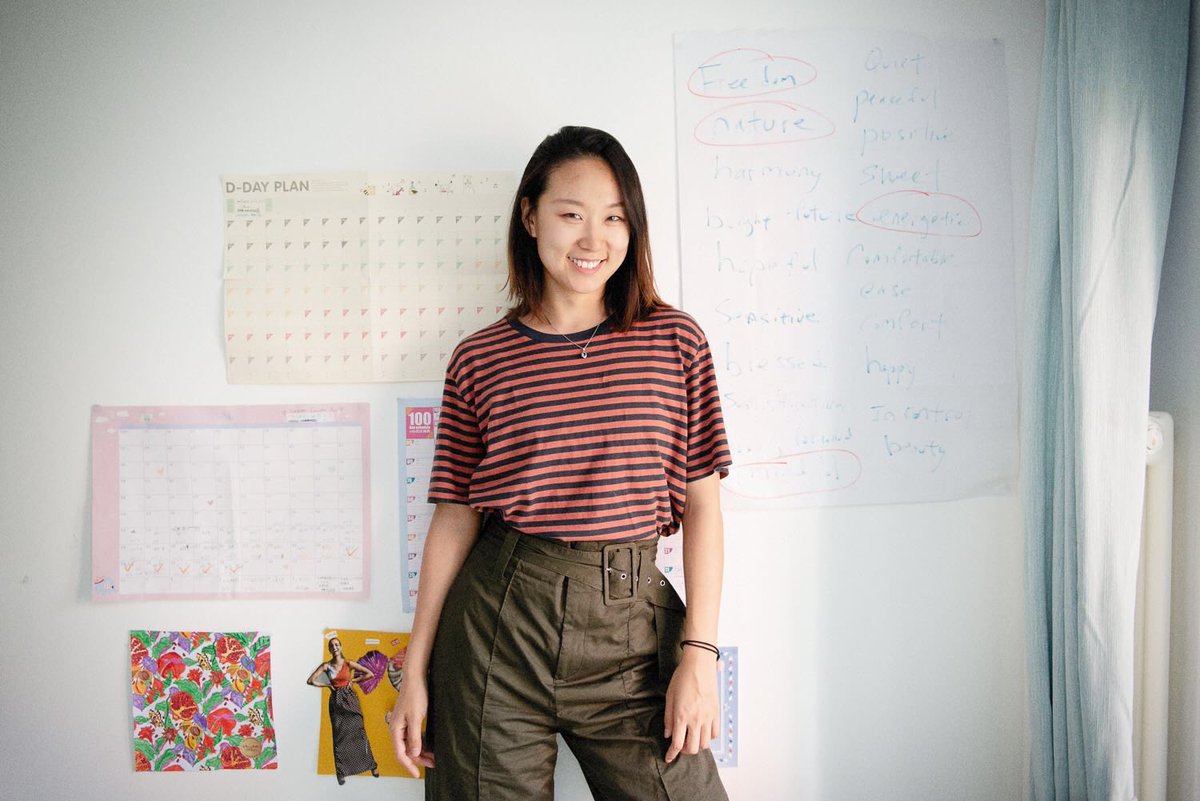 CoachEliseLi's tweet photo. Thanks Jialin took these powerful photos. She is a photographer and launch a project to shoot photos for the Chinese young women who face the marriage challenge to break the barrier and discrimination. We are living person. 
https://t.co/hmEfUafMm6 https://t.co/Wcz8PVGexh