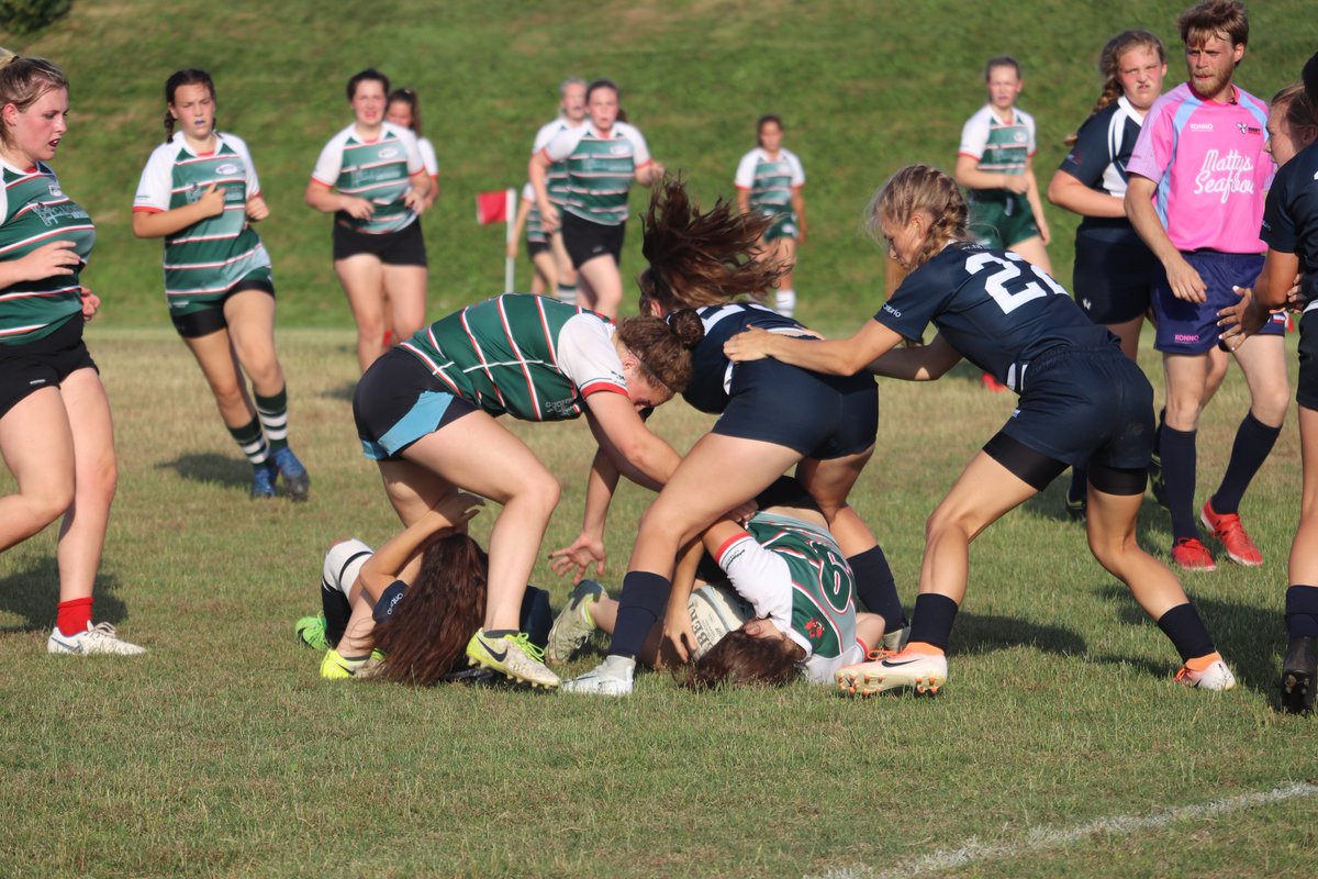 RugbyOntario's tweet photo. The U16 Girls West &amp; Central teams and a combined Fergus RFC and Guelph Redcoats squad, played a mini round robin, playing each other for 30 minutes each! A fantastic display for skill from all sides. Now for the Final match of the day, the U15 EIRA side v the U15 Central Blues! https://t.co/mKZV1rKqh5