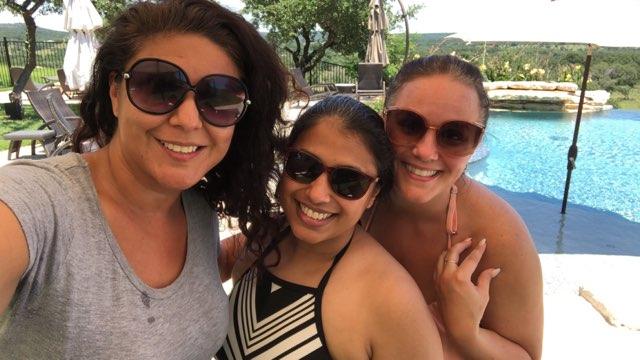 Enjoying the pool in Wimberly with great friends! #minivacation #getweets #gesummer
