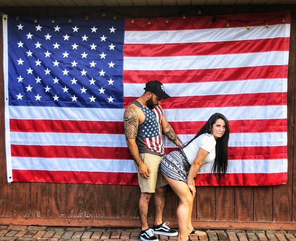 Axel_smith's tweet photo. Ps. I couldnt choose between both pics. sooo; Two for one.

#party #love #axelsmith #mood #photography #trolls #couplegoals #trending #likeforlike  #ootd #kotd #reggaeton #mojaita #trending #fitcouples #beautiful #tattoo #tattooed #wcw #wce #America #murica https://t.co/jIEEQEWFvo