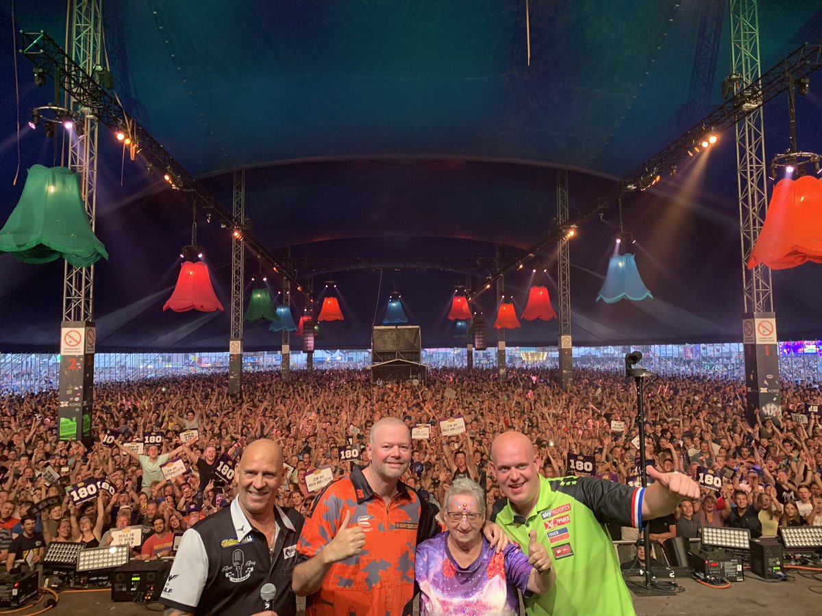 Raybar180's tweet photo. This was FANTASTIC !!! #zwartecross https://t.co/uB7AdgppBe