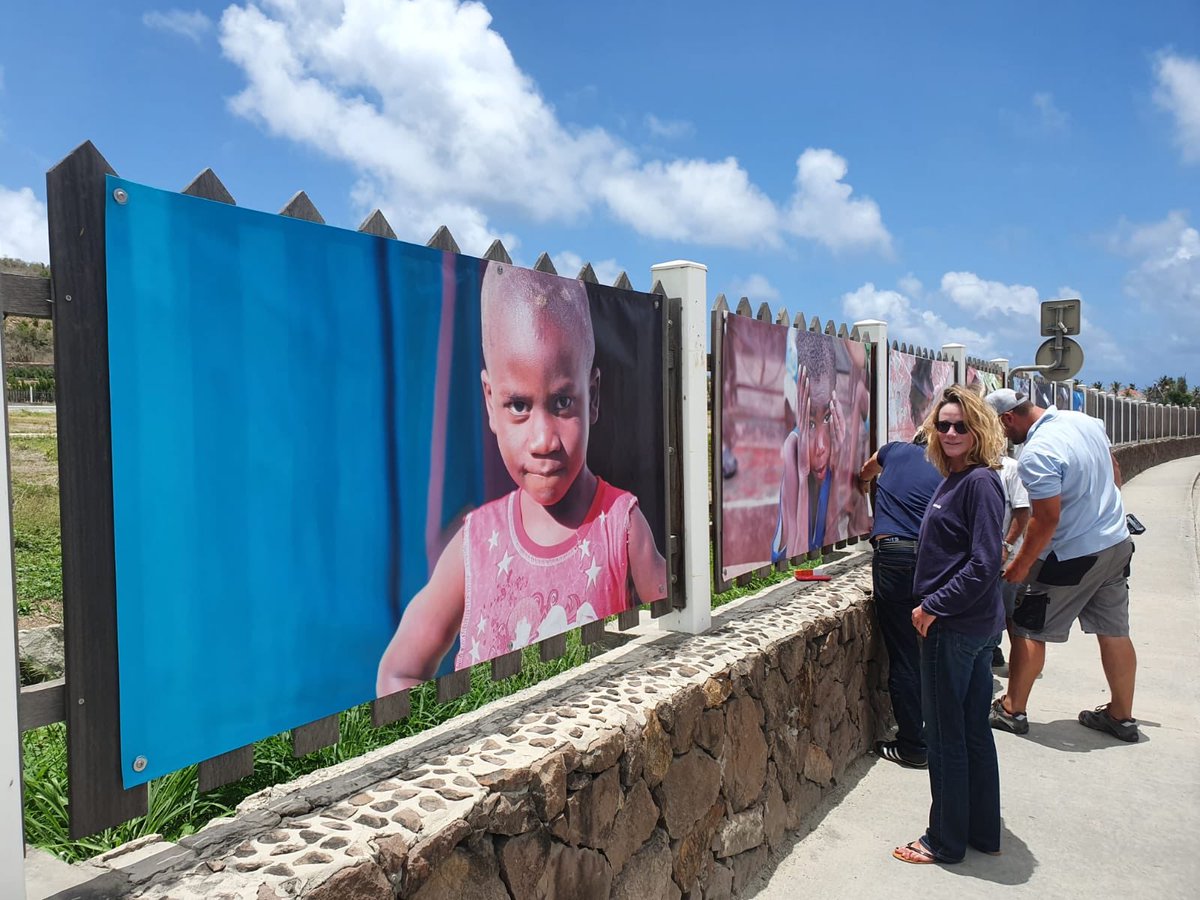 COMSTBARTH tweet media