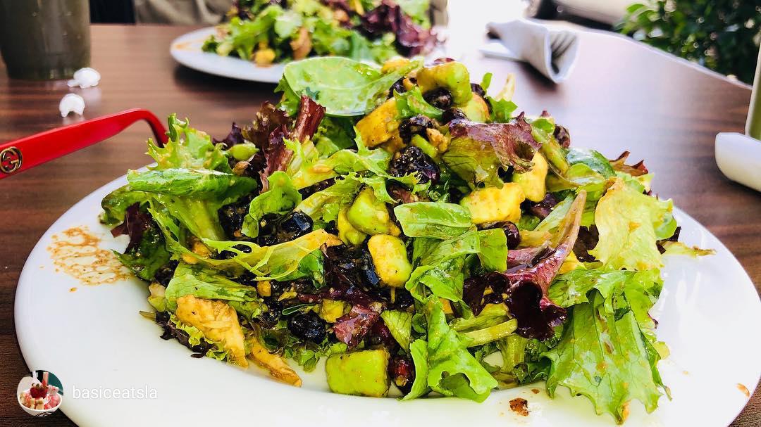 gccglendale's tweet image. All of our dishes are prepared with the finest ingredients using only natural and organic produces and meats! 😋 Take a peek at our innovative menu and be sure to join us for a meal worth experiencing!🥗#GreenCornerCafe

📸: @Basiceatsla on Instagram

🌐 organicgreencornercafe.net