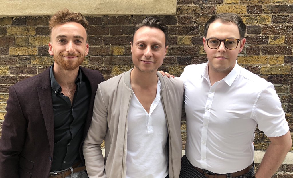 Celebrity Booker tweet media