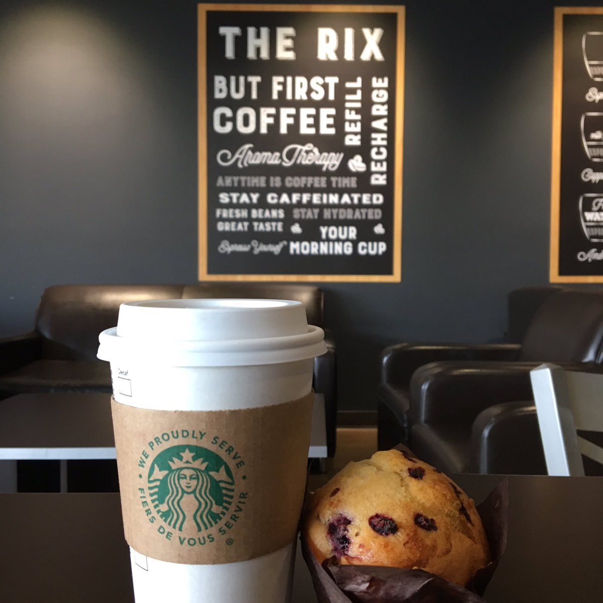 BCITEats's tweet photo. Take advantage of our grande coffee and muffin deal available at the RIX in SE6
โค๏ธโ๏ธโค๏ธ
#bcit #bcitlife #bcitfood #bcitfoodie #bcitnews #bcitlib #bcitsa #bcitnursing #lifeatbcit #starbucks #coffee #muffin https://t.co/xDHA42FWsR
