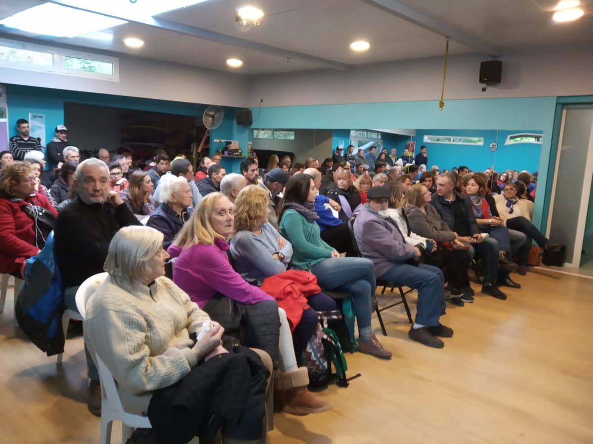 SoldelaTorrePG's tweet photo. El sur es un lugar soñado, que muches vecinos eligieron para vivir. Sin embargo ha sido abandonado por el Estado municipal. En la #MardelPlata que soñamos el Estado va a estar presente en todos los barrios.

#FernandaRavertaIntendenta #solconcejala #RecuperemosElFuturo https://t.co/FjOKv6ZGZW