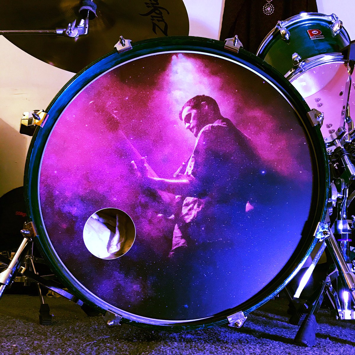 ThePsychomodo69's tweet image. Flip forever!
#WacoFamily #FlipsFlowers #WacoBand #FlipForever #Drums #HumanMagic #BassDrum #DrumHeads #Waco #DrumHeads #Premier #Zildjian