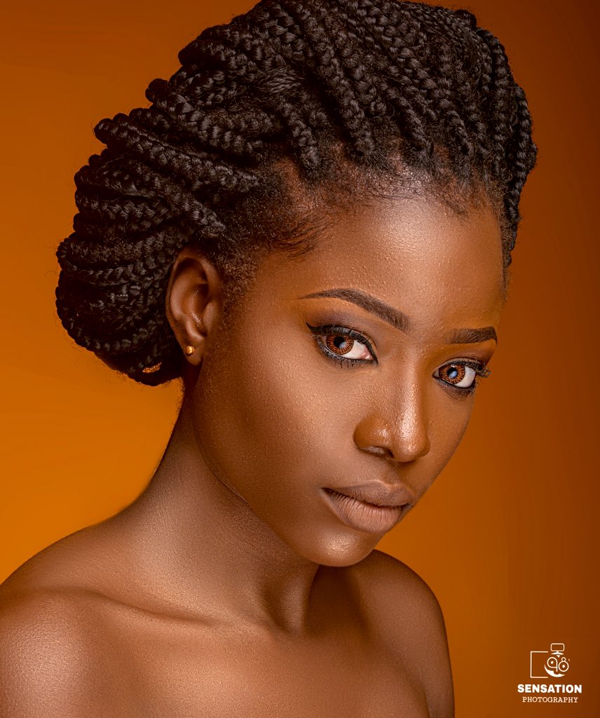 glamedfaces's tweet photo. There’s beauty in being who you truly are!
You’re amazing and can accomplish whatever you set your mind on!!!
#glamedfaces
Brows: @beautylinebydd
Contact lens; @glamedfaces
Foundation: @beautylinebydd
Powder: @beautylinebydd
Photographer: @98_sensation https://t.co/dGbDDL9KaS
