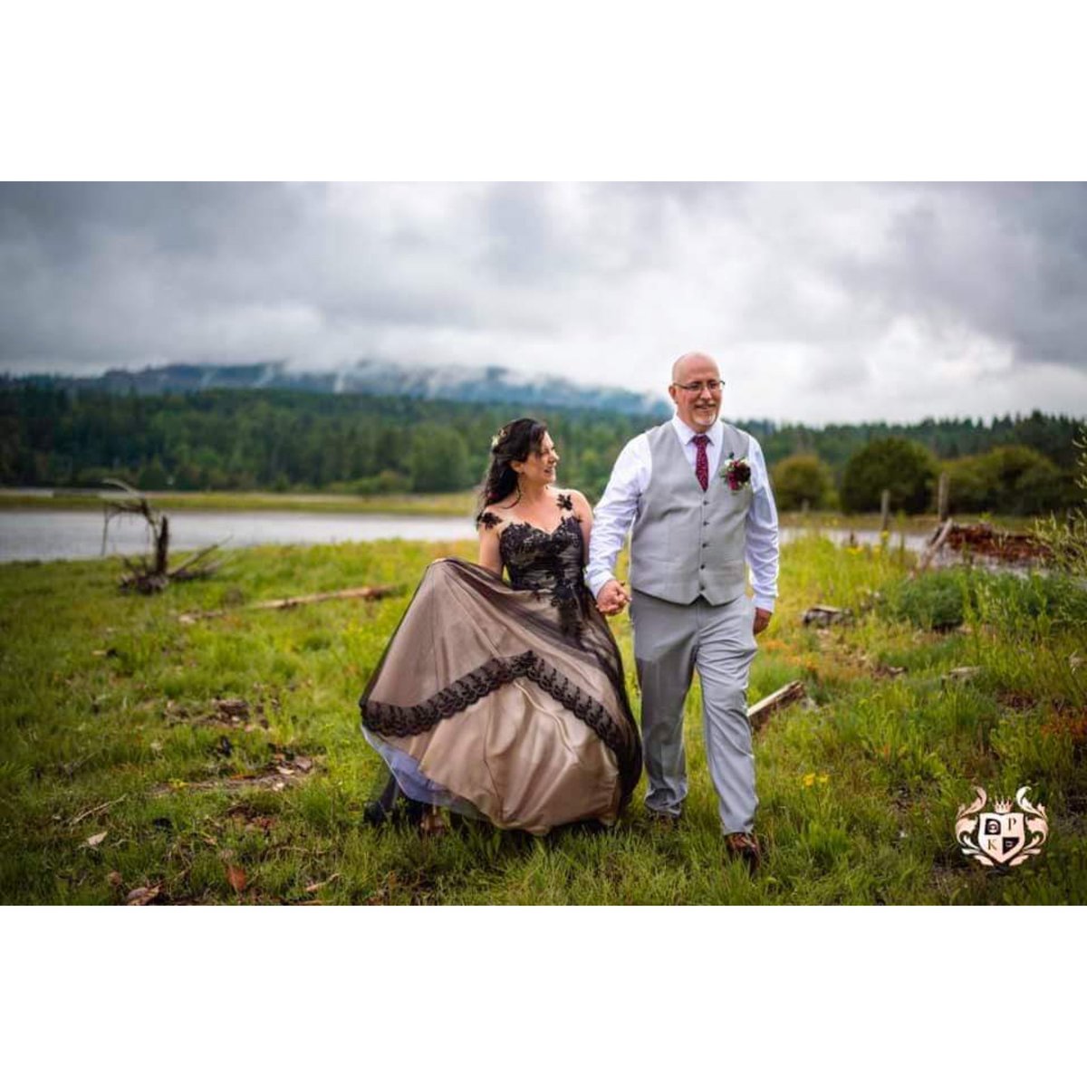 TheBridesCloset's tweet photo. Wishing our stunning bride Alleah and her love Matt a lifetime of love & happiness π
#thebridescloset #thebridesclosetbride
#review #recommendation
#thebridesclosetnanaimo
#alterations #bride #bridalgown #customalterations #coloredgown #blackgown
https://t.co/5hXkTn0KC3 https://t.co/FU8cH5NlEp