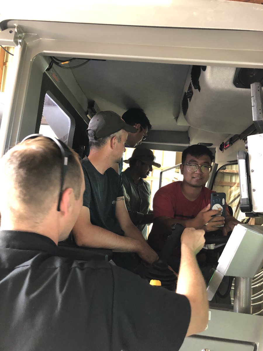 New combine orientation session today. Excited to have a cab for harvesting in late October #UoGDryBeans